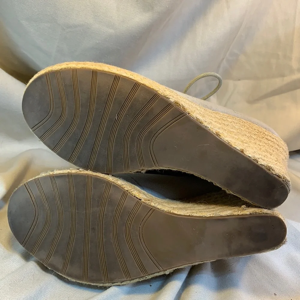 J Jill almost NEW leather/canvas espadrilles